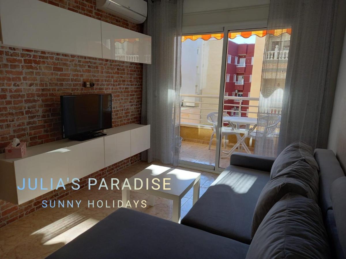 Julia'S Paradise Apartment Torrevieja Exterior photo